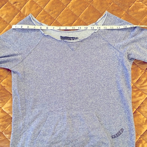 Volcom juniors size large raw edge sweatshirt - Picture 3 of 7